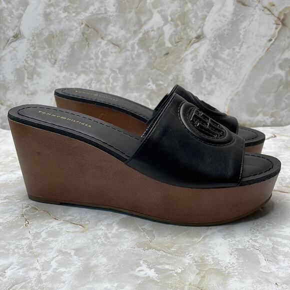 NWOB Tommy Hilfiger ‘TW Wrynn’ platformwedges - Picture 2 of 8